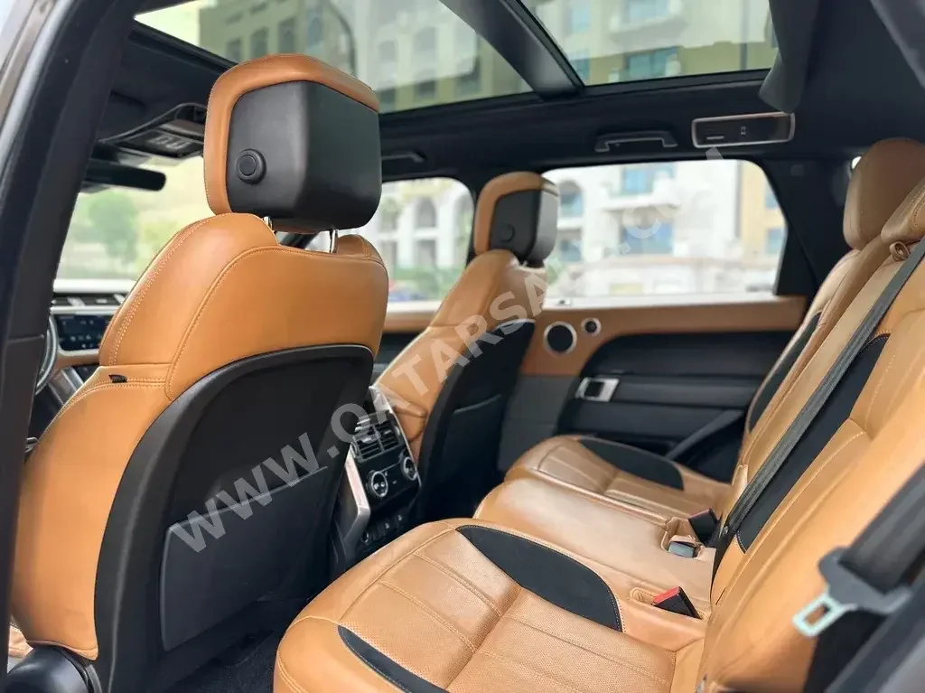 لاند روفر  رانج روفر سبورت  إس يو في 4 في 4  أسود  2020