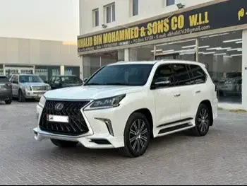 Lexus  LX  570  2018  Automatic  148,000 Km  8 Cylinder  Four Wheel Drive (4WD)  SUV  White  With Warranty