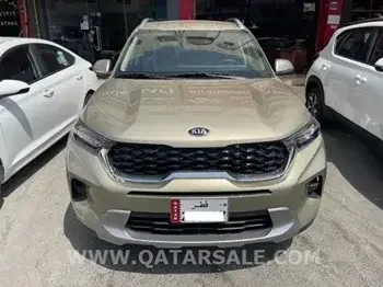 كيا  سونت  إس يو في 4 في 4  ذهبي  2022