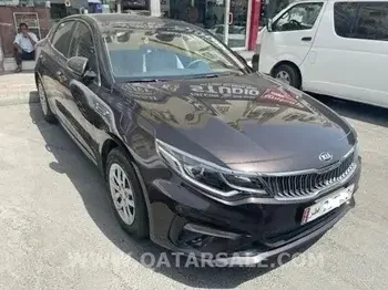كيا  اوبتما  سيدان  بني  2019