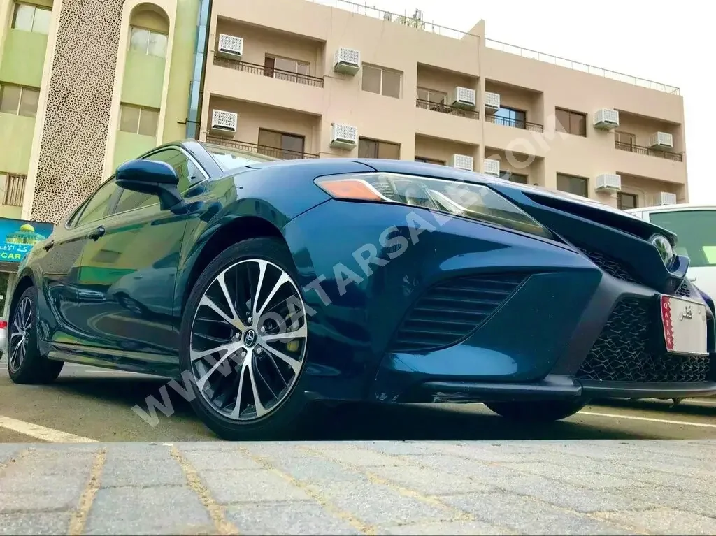 Toyota  Camry  Sedan  Blue  2019