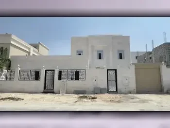 Family Residential  - Semi Furnished  - Al Daayen  - Umm Qarn  - 8 Bedrooms