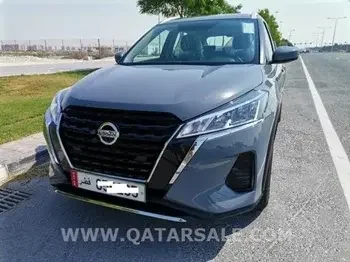 Nissan  Kicks  Hatchback  Grey  2022