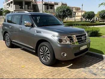 Nissan  Patrol  Platinum  2015  Automatic  208,500 Km  8 Cylinder  Four Wheel Drive (4WD)  SUV  Dark Gray