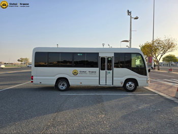 تويوتا  كوستر  4 سلندر  باص  أبيض  2022