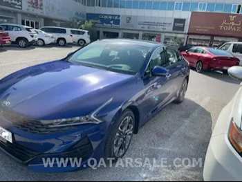 Kia  K 5  4 Cylinder  Sedan  Blue  2022