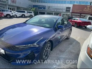 Kia  K 5  4 Cylinder  Sedan  Blue  2022