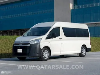 Toyota  Hiace  4 Cylinder  VAN  White  2023