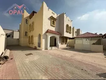 Commercial  - Not Furnished  - Doha  - Nuaija  - 8 Bedrooms