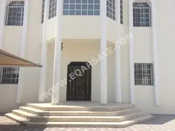 Family Residential  - Not Furnished  - Umm Salal  - Al Kharaitiyat  - 5 Bedrooms