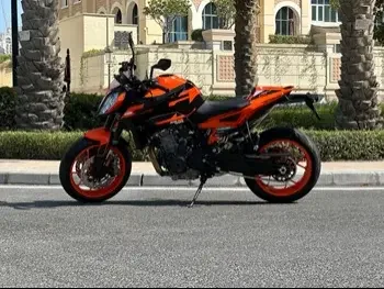 KTM  Duke 890 GP -  2023 - Color Orange -  Warranty