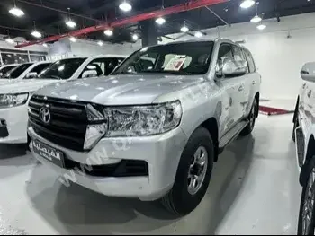 Toyota  Land Cruiser  GX  2018  Automatic  148,000 Km  6 Cylinder  Four Wheel Drive (4WD)  SUV  Silver  With Warranty