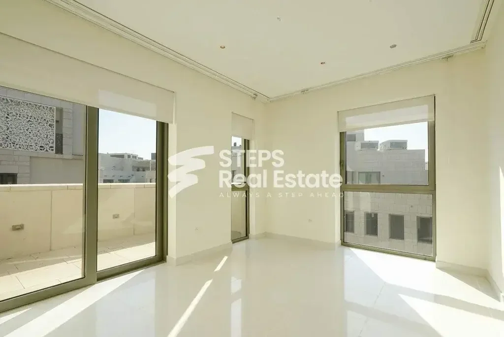 4 Bedrooms  Apartment  For Rent  in Doha -  Mushaireb  Semi Furnished