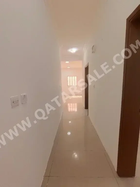 2 Bedrooms  Apartment  For Rent  in Doha -  Old Airport  Not Furnished