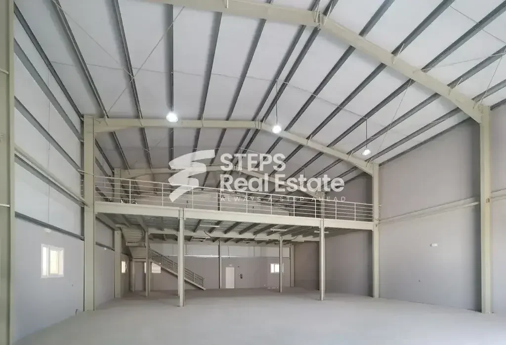 Warehouses & Stores - Al Wakrah  - Barkit Al Awamer  -Area Size: 1000 Square Meter