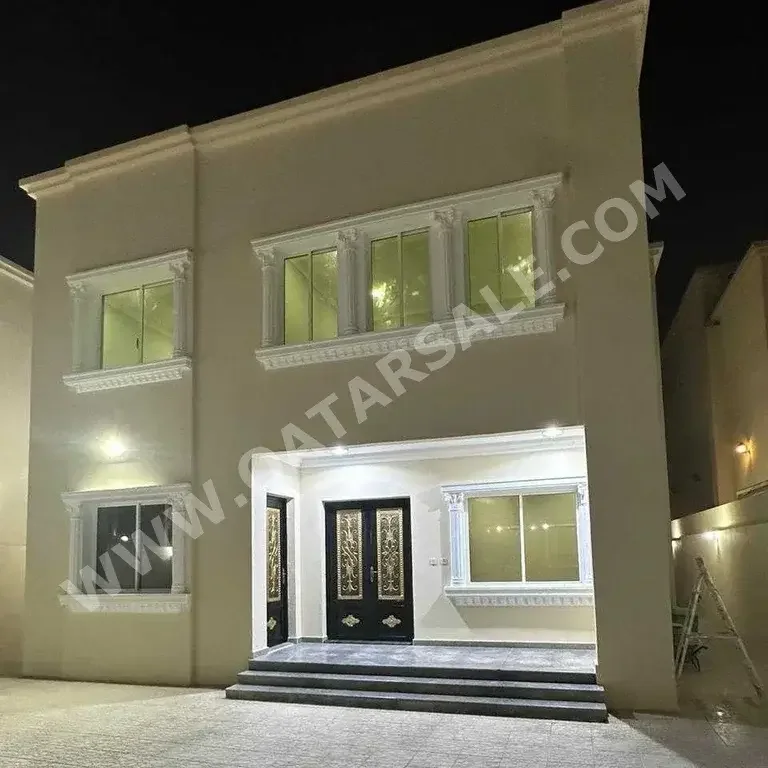 Family Residential  - Not Furnished  - Al Daayen  - Umm Qarn  - 6 Bedrooms