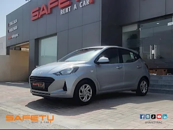 Hyundai  I 10  4 Cylinder  Hatchback  Silver  2022