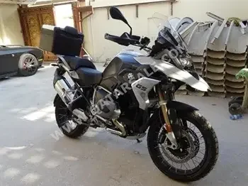 BMW  R1250 GS Adventure - Year 2021 - Color Black - Gear Type Manual -  Warranty - Mileage 100 Km