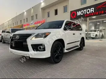 Lexus  LX  570  2012  Automatic  337,000 Km  8 Cylinder  Four Wheel Drive (4WD)  SUV  White  With Warranty