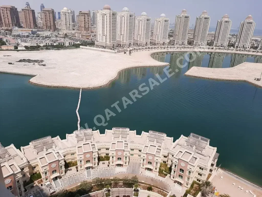 2 Bedrooms  Apartment  For Rent  in Doha -  The Pearl  Fully Furnished