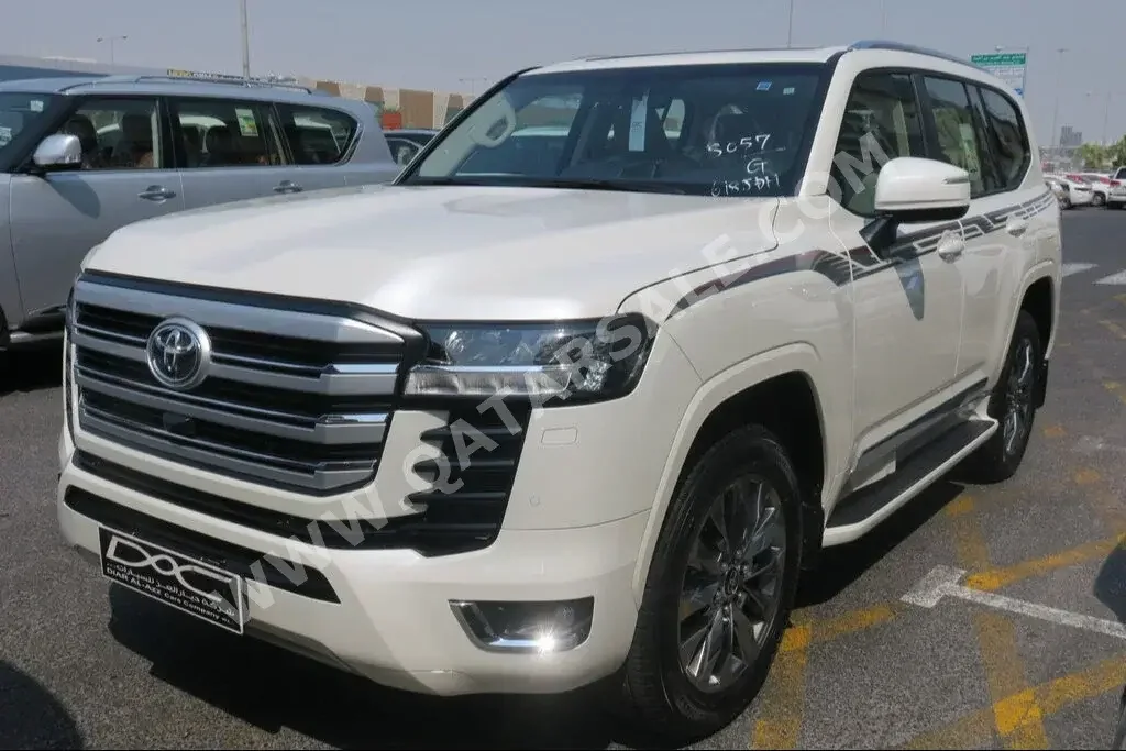 Toyota  Land Cruiser  GXR Twin Turbo  2023  Automatic  0 Km  6 Cylinder  Four Wheel Drive (4WD)  SUV  White  With Warranty