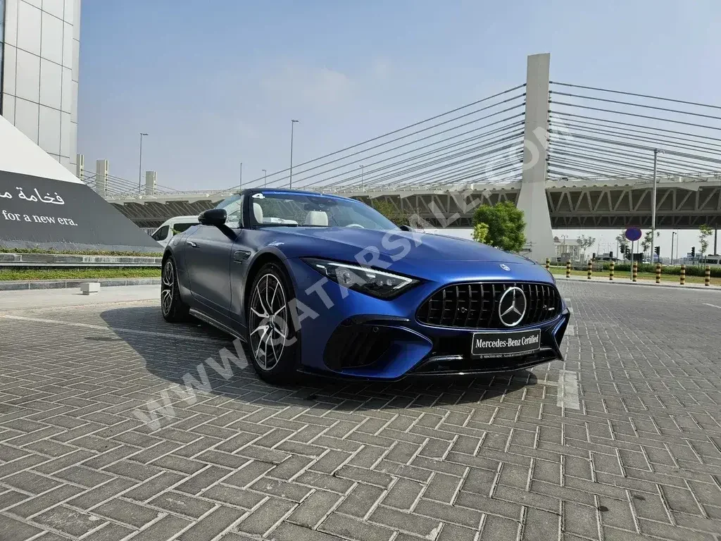 مرسيدس - بنز  اس ال  55 AMG  2022  اوتوماتيك  7,000 كم  8 سلندر  دفع كلي مستمر  كشف  ازرق  تحت الضمان