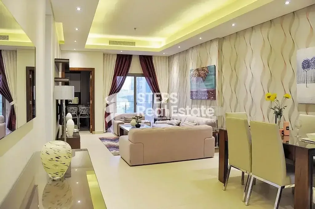 2 Bedrooms  Apartment  For Rent  in Doha -  Umm Ghuwailina  Fully Furnished