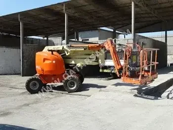 Lifter 2007  JLG  600 AJ  15  10000  4000