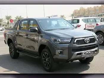 Toyota  Hilux  SR5 Adventure  2023  Automatic  0 Km  4 Cylinder  Four Wheel Drive (4WD)  Pick Up  Gray  With Warranty