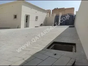 Family Residential  - Not Furnished  - Al Daayen  - Umm Qarn  - 7 Bedrooms