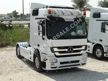 أبيض  2011  12  أتوماتيك  الماني  مرسيدس  اكتروس