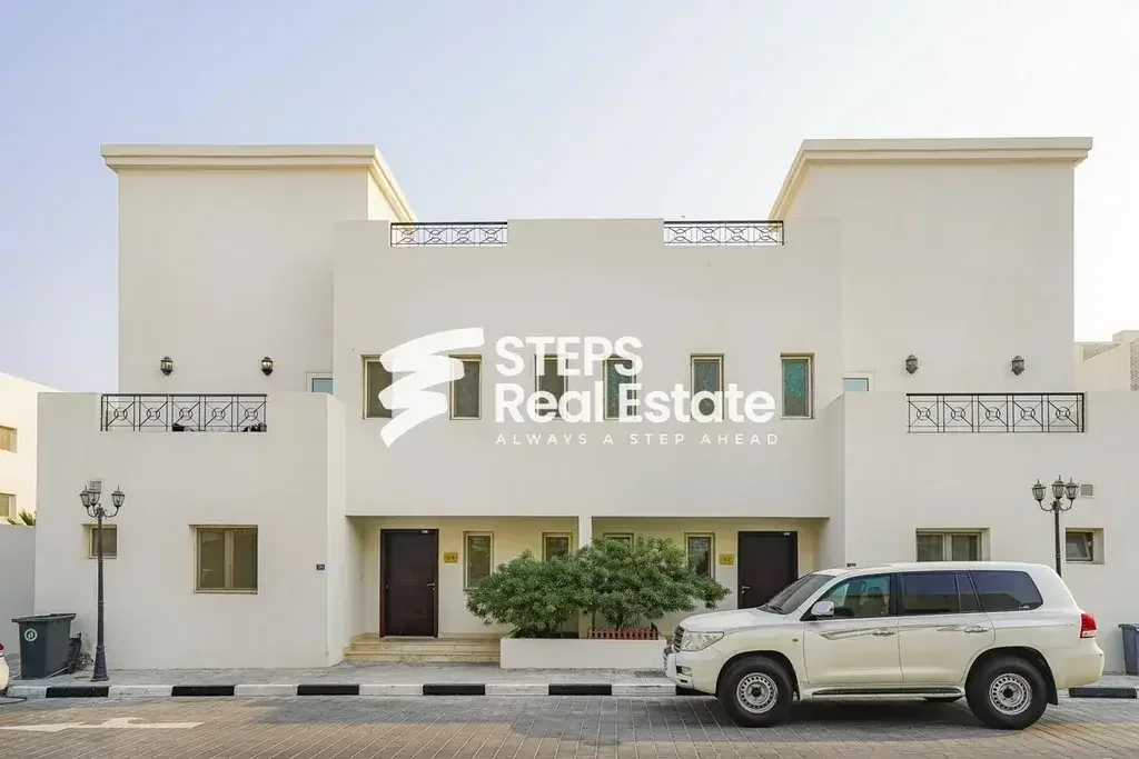 Family Residential  - Semi Furnished  - Umm Salal  - 4 Bedrooms