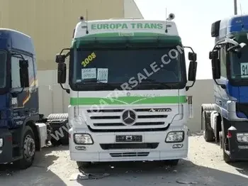 أبيض  2008  المانيا  مرسيدس  اكتروس 1848