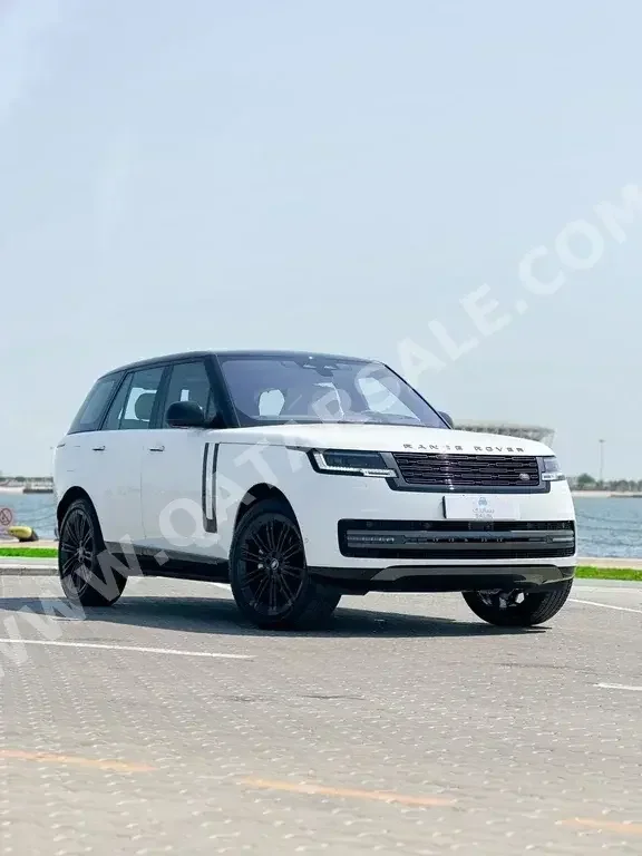 Land Rover  Range Rover Vouge  Lexury  White  2023