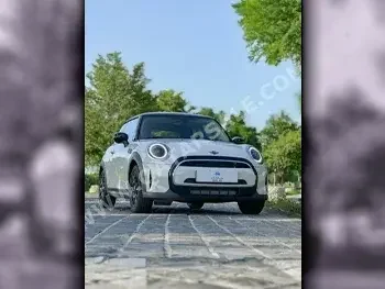 Mini  Cooper  Hatchback  White  2024