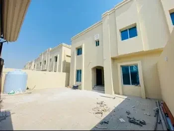 Family Residential  - Not Furnished  - Al Rayyan  - Al Gharrafa  - 6 Bedrooms