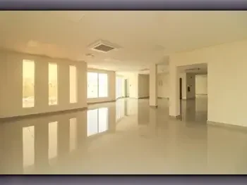 Commercial Offices - Not Furnished  - Doha  - Najma