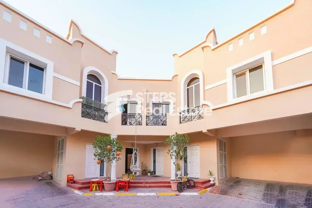 Family Residential  - Not Furnished  - Al Rayyan  - Abu Hamour  - 2 Bedrooms