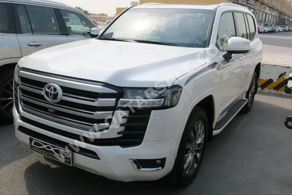 Toyota  Land Cruiser  GXR Twin Turbo  2023  Automatic  0 Km  6 Cylinder  Four Wheel Drive (4WD)  SUV  White  With Warranty