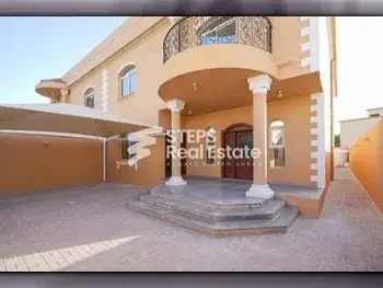 Family Residential  - Not Furnished  - Doha  - Nuaija  - 5 Bedrooms