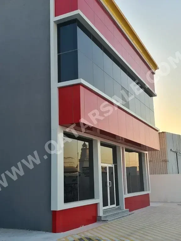 Warehouses & Stores - Al Wakrah  - Barkit Al Awamer  -Area Size: 2025 Square Meter