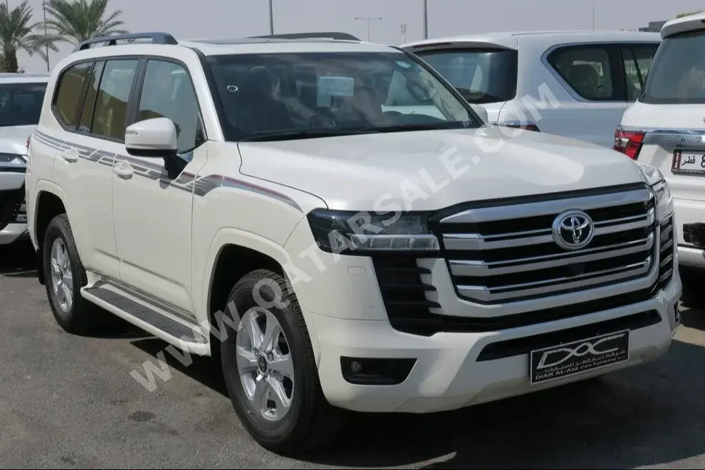 Toyota  Land Cruiser  GXR Twin Turbo  2023  Automatic  0 Km  6 Cylinder  Four Wheel Drive (4WD)  SUV  White  With Warranty