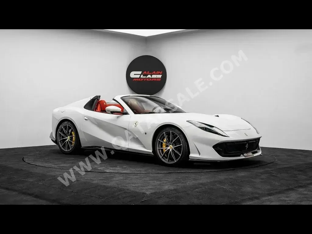 Ferrari  812  GTS  2023  Automatic  1,820 Km  12 Cylinder  Rear Wheel Drive (RWD)  Convertible  White  With Warranty