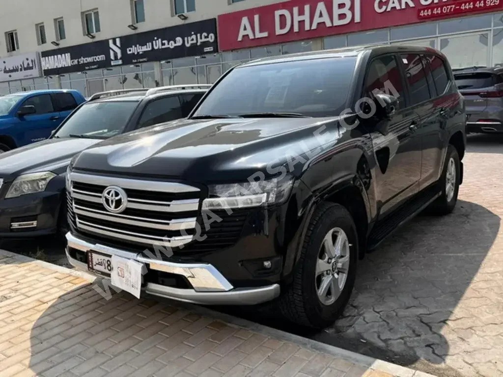 Toyota  Land Cruiser  GXR Twin Turbo  2022  Automatic  22,326 Km  6 Cylinder  Four Wheel Drive (4WD)  SUV  Black