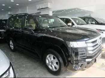 Toyota  Land Cruiser  GXR Twin Turbo  2023  Automatic  0 Km  6 Cylinder  Four Wheel Drive (4WD)  SUV  Black  With Warranty