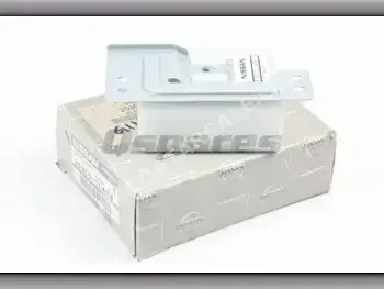 Car Parts - Infiniti  QX  - Lightning & Fuses  -Part Number: 253C01LA0B