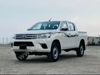 Toyota  Hilux  2024  Manual  0 Km  4 Cylinder  Four Wheel Drive (4WD)  Pick Up  White  With Warranty