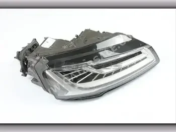 Car Parts - Audi  A8  - Lightning & Fuses  -Part Number: 4H0941784