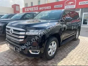 Toyota  Land Cruiser  GXR Twin Turbo  2023  Automatic  0 Km  6 Cylinder  Four Wheel Drive (4WD)  SUV  Black  With Warranty