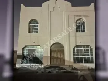 Family Residential  - Not Furnished  - Umm Salal  - Umm Salal Ali  - 5 Bedrooms